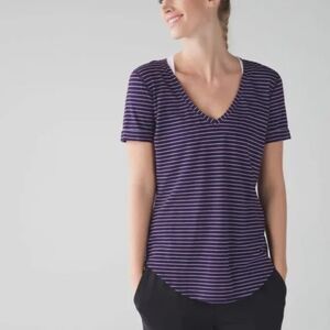 Lululemon Love Tee II Purple Stripe Pima Cotton V-Neck, Size 10 (B1)